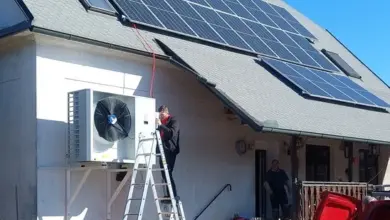 Instalace solárních panelů na střechu rodinného domu