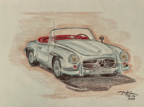 Ručně kreslený konvertibilní automobil značky Mercedes s červeným interiérem.